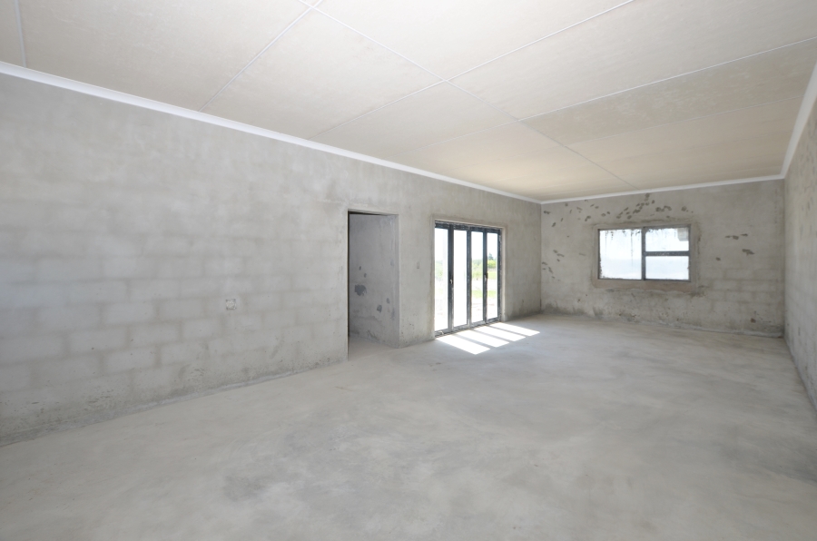 10 Bedroom Property for Sale in Hartebeesfontein Western Cape